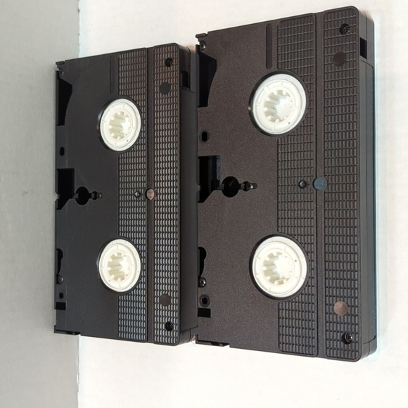 Paramount Titanic (1997) Box Set of 2 VHS Tapes - Picture 11 of 11